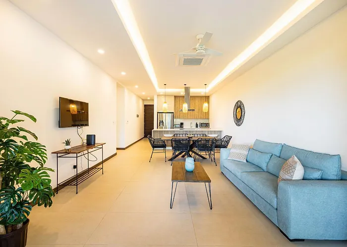 Villa W/ Pool & Club Access